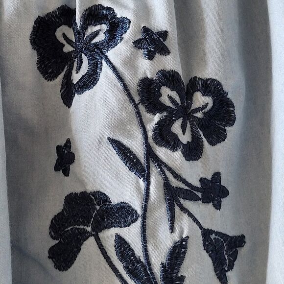 NEW Love Tree Plus Size 1X Blue Cotton Blouse Embroidered On & Off Shoulder - Picture 8 of 13